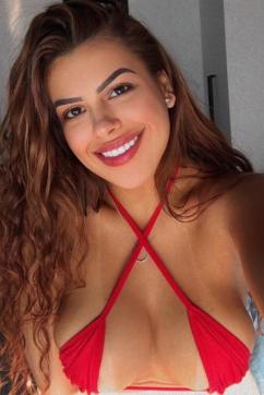 Ruiva - Escort lady London 2