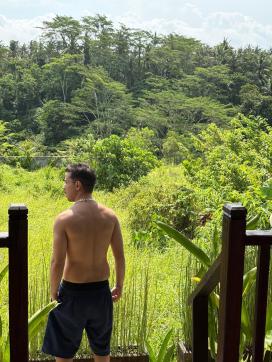 THE BIG BULL - Escort mens Muscat 3