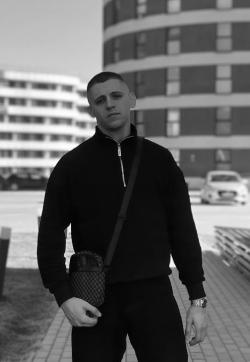 Denis - Escort mens Frankfurt 1