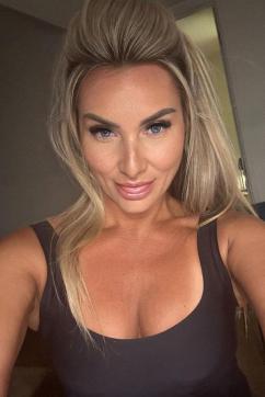 Margo - Escort lady London 6