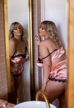 Honey Luxe - Escort lady Canberra 3