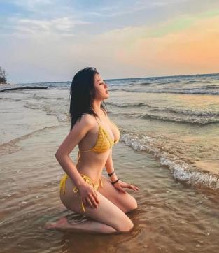 Vika - Escort lady Denpasar 2