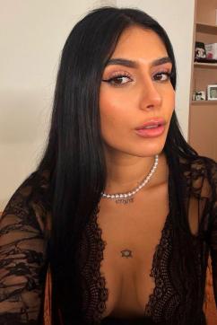 Saphira - Escort lady London 3