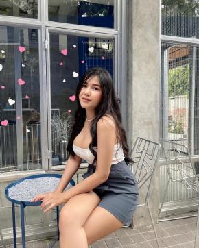 Elviin - Escort lady Denpasar 4