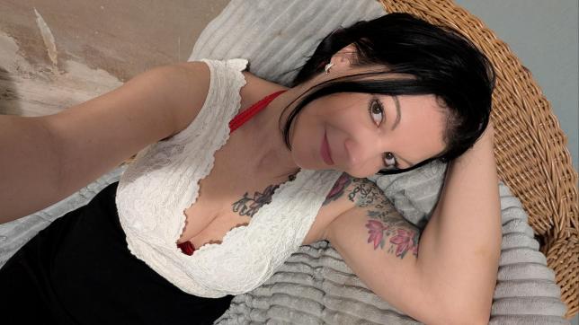 Miabella - Escort lady Göttingen 2