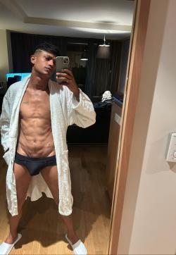 AlexanderXL - Escort gays Amsterdam 1