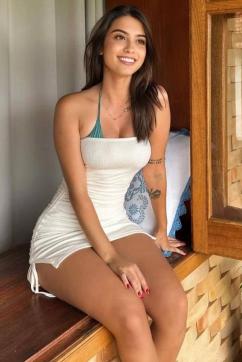 Akarimi - Escort lady London 2