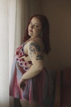 Sarah Fawning - Escort lady Canberra 2