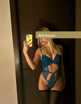 Nora - Escort lady Munich 3