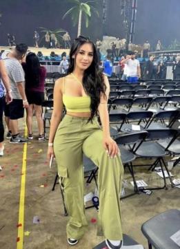 Mumbai Escorts get hot and sexy call girls - Escort couple Mumbai (Bombay) 3