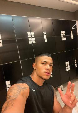 TOPGAY25CM - Escort gay Almelo 1