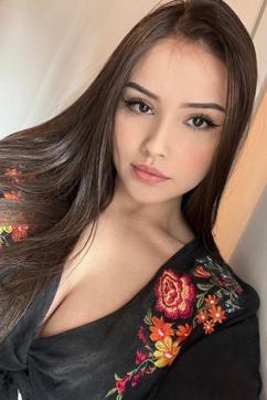 Adallyn - Escort lady London 2