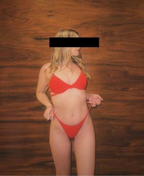 Emily - Escort lady Hamburg 9