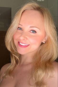 Fantasie - Escort lady London 2