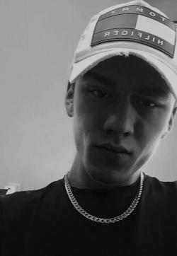 Ruslan - Escort mens Tashkent 1 Ruslan - Escort mens Tashkent 1