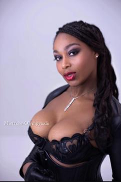 Mistress Olympya - Escort dominatrix Munich 3