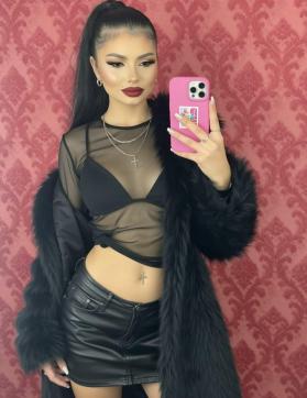 Georgina - Escort lady London 8