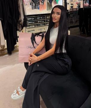 Anjela - Escort lady Tbilisi 9