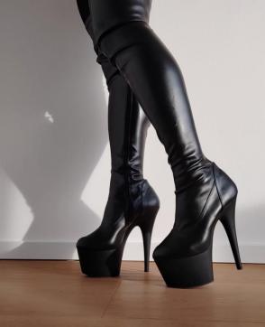 Amelie Beaufort - Escort lady Cologne 3