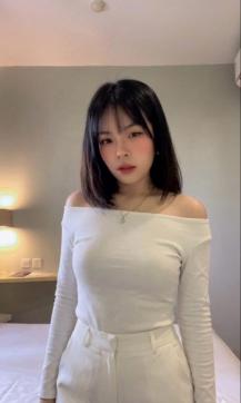 Tisyaa - Escort lady Jakarta 5