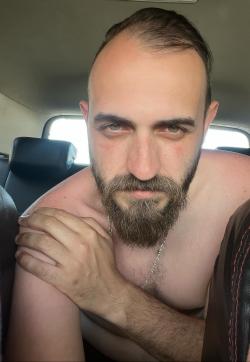 Elzoz - Escort mens Cairo 1