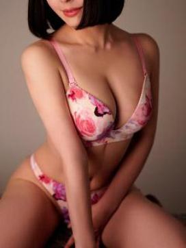 Rino - Escort lady Tokio 3
