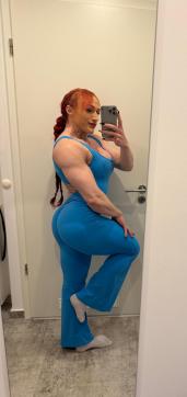 Lady Minihulk - Escort dominatrix Cologne 3