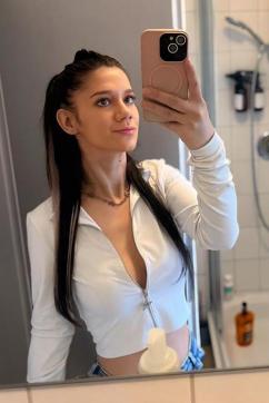 Mirinda - Escort lady Berlin 4