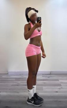 Aria Collins - Escort lady Canberra 4