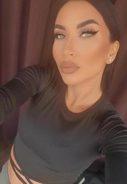 Lina - Escort ladies Prague 1