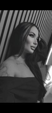 Lina - Escort lady Prague 2