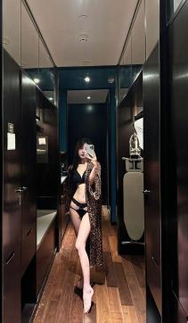 Elara - Escort lady Shenzhen 3