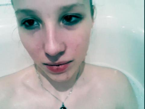 Lea - Escort female slave / maid Osnabrück 6