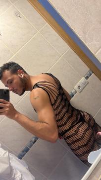Latino Sumiso - Escort gay Berlin 3