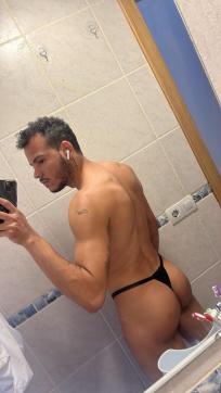 Latino Sumiso - Escort gay Berlin 7