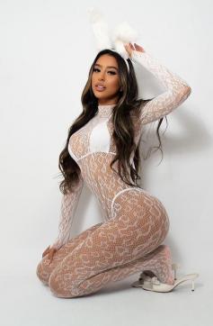 Kiara - Escort lady London 8