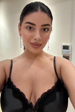 Eletta - Escort lady London 5