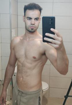 Marco - Escort gay Aix-en-Provence 1