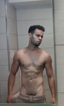 Marco - Escort gay Aix-en-Provence 3