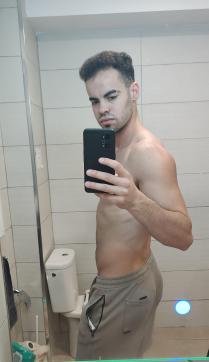 Marco - Escort gay Aix-en-Provence 5