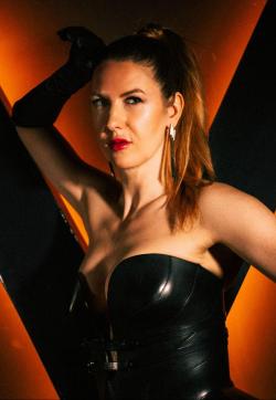Nica Eclat - Escort dominatrixes Berlin 1