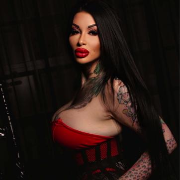 Dirty Snowwhite - Escort bizarre lady Berlin 8