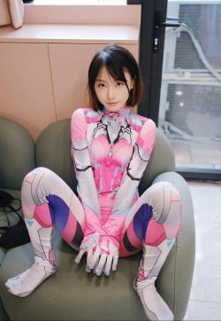 Maureen - Escort ladies Shenzhen 1
