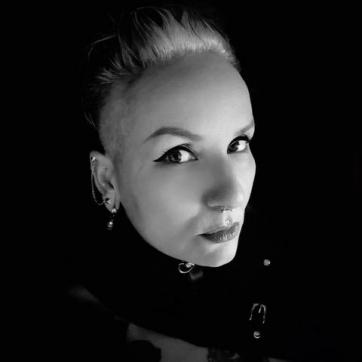 AtraFyr - Escort bizarre lady Berlin 10