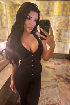 Jenni - Escort lady London 5