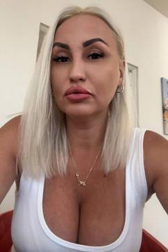 Lavinia - Escort lady London 5