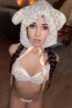 Kiri - Escort lady Berlin 2
