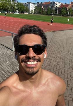 Carlos - Escort mens Berlin 1 Carlos - Escort mens Berlin 1