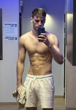 Aleks Fenomen - Escort mens Paris 1 Aleks Fenomen - Escort mens Paris 1
