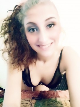 Hollie - Escort lady Charlotte 4